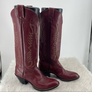 Vintage Nocona red tall Cowboy Boots Women’s 7 A narrow embroidered
